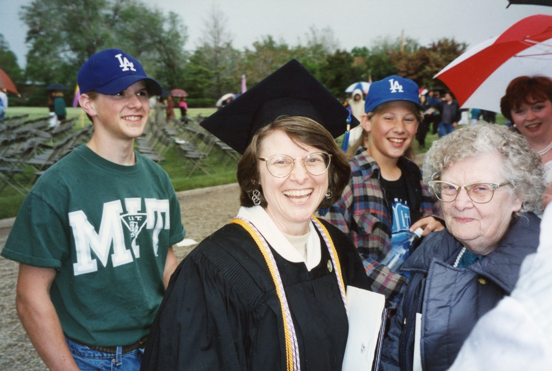 1995 Murray--Stephen with Grandma and Richard at Mom Graduation